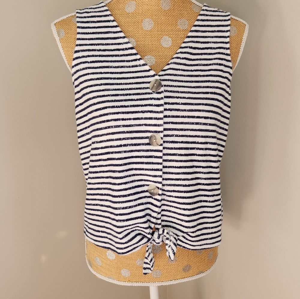 Women's Old Navy White Tank Top Button Down With Knotted Front-Medium!